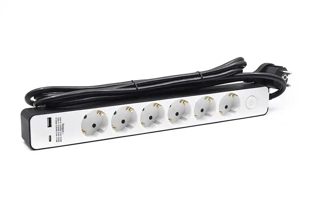 Produžni kabl  Kettz KT-PK06UC3.4B 6 utičnica/1xUSB/1xTip C/IP20 stepen zaštite 3m