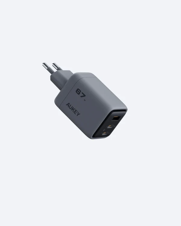 Kućni punjač AUKEY PA-C3 Fast  3-port 67W GaN