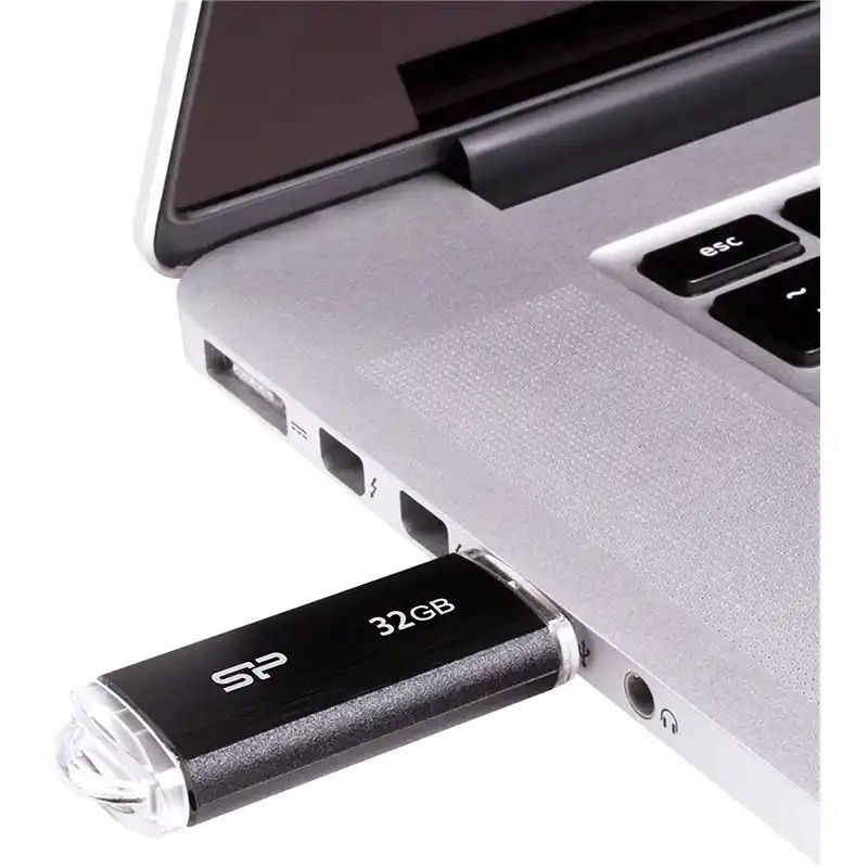 https://www.qolnexvarzi.info/images/products/big/81833.webp